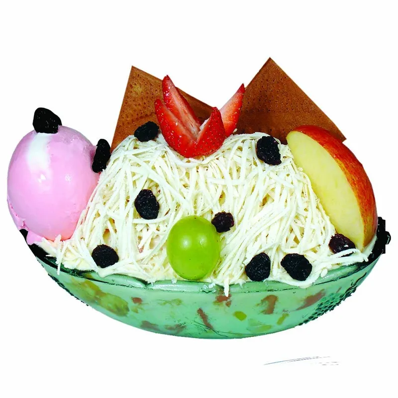 Ensalada corriente con helado